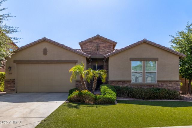 35020 N OPEN RANGE Drive, San Tan Valley, AZ 85144