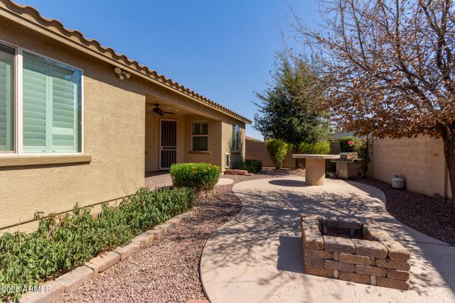 35020 N OPEN RANGE Drive, San Tan Valley, AZ 85144