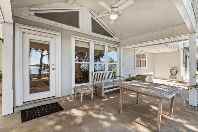 1491 W Highway 98, Mary Esther, FL 32569