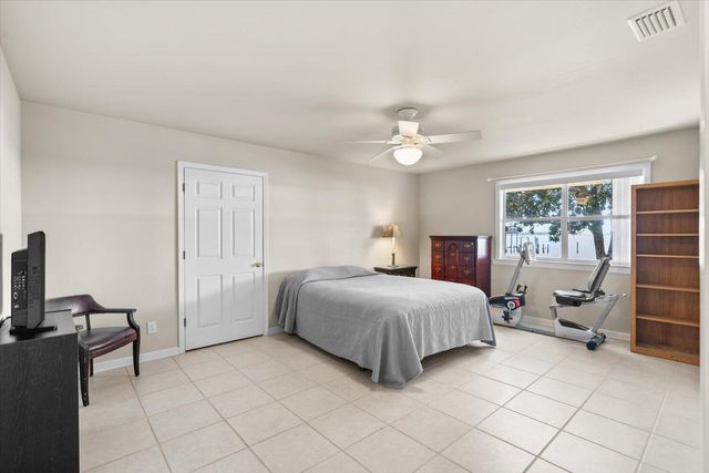 1491 W Highway 98, Mary Esther, FL 32569