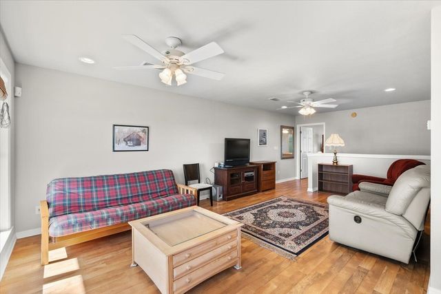 1491 W Highway 98, Mary Esther, FL 32569