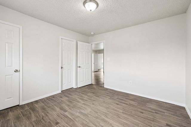 320 Edgewood Street, Krum, TX 76249