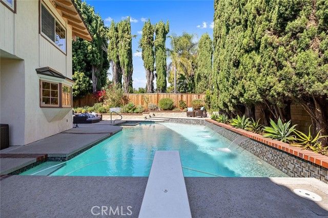 4200 Abbintgon Court, Westlake Village, CA 91361