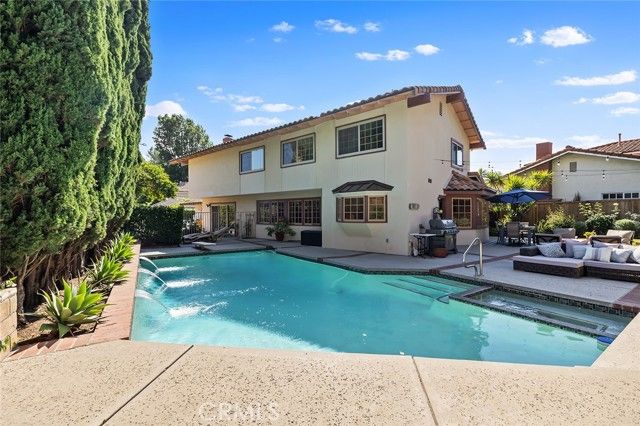 4200 Abbintgon Court, Westlake Village, CA 91361