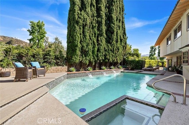 4200 Abbintgon Court, Westlake Village, CA 91361