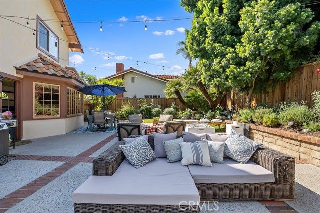 4200 Abbintgon Court, Westlake Village, CA 91361