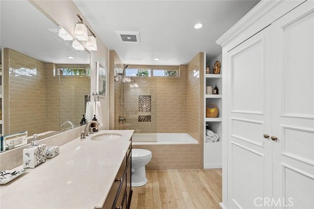 4200 Abbintgon Court, Westlake Village, CA 91361