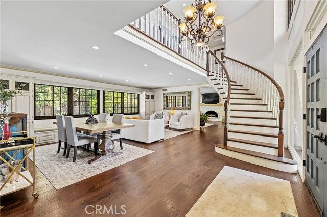 4200 Abbintgon Court, Westlake Village, CA 91361