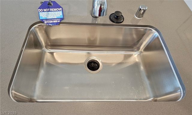 915 Violet Heron Street, Henderson, NV 89011