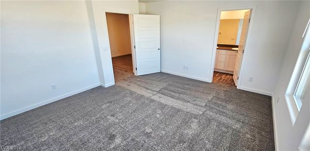 915 Violet Heron Street, Henderson, NV 89011