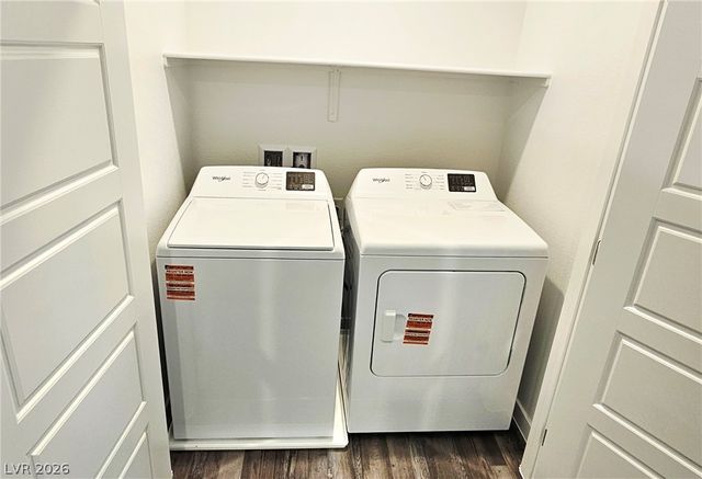 915 Violet Heron Street, Henderson, NV 89011