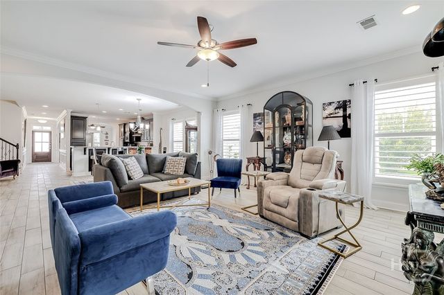 137 Greyfield Circle, Savannah, GA 31407