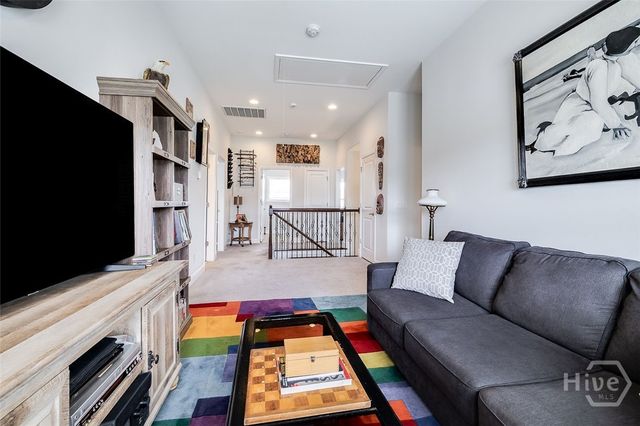 137 Greyfield Circle, Savannah, GA 31407