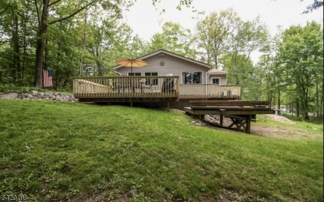902 So Beach Tr, Stillwater Twp., NJ 07860