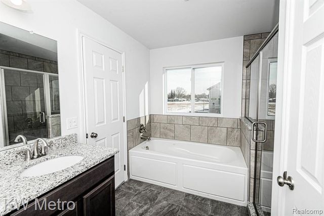 34625 John Bartley Circle, Sterling Heights, MI 48310