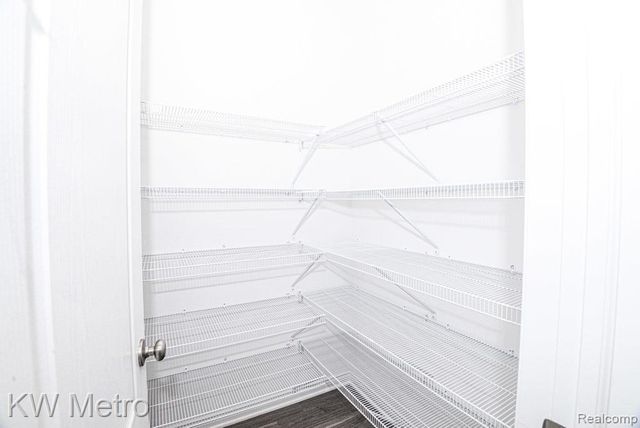 34625 John Bartley Circle, Sterling Heights, MI 48310