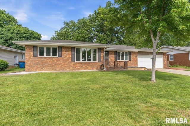 3137 TEMPLE Drive, Springfield, IL 62704