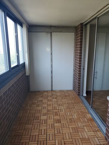 2 Hawthorne Pl 7B, Boston, MA 02114