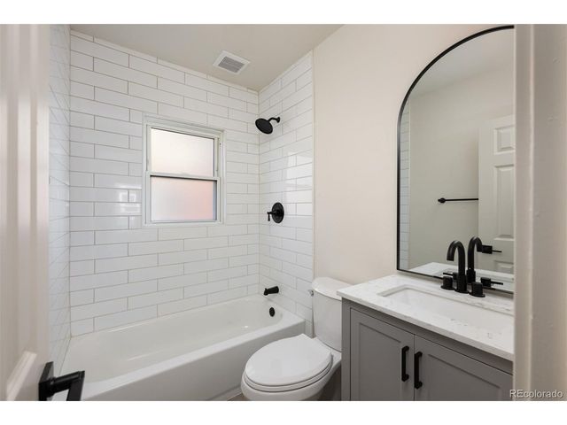 2056 S Lincoln St, Denver, CO 80210