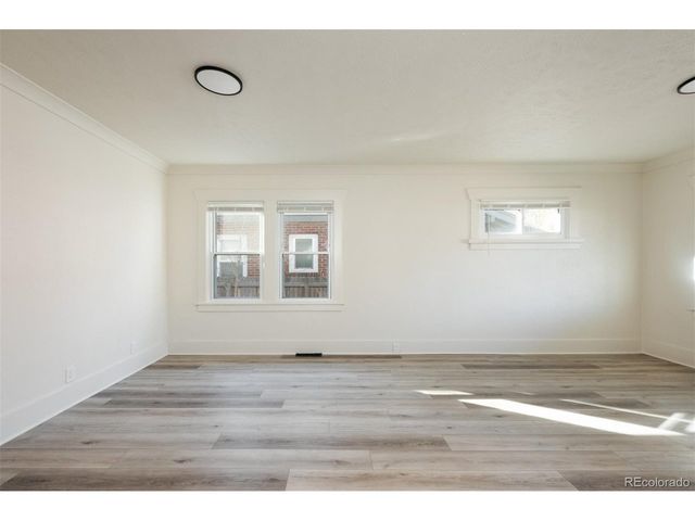 2056 S Lincoln St, Denver, CO 80210