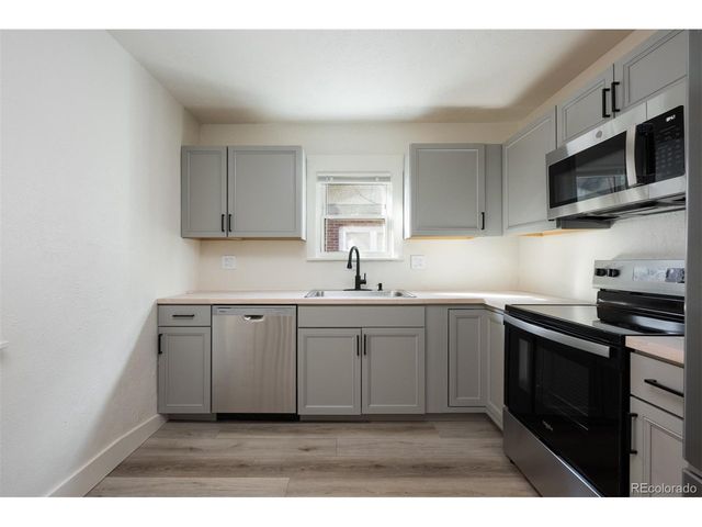 2056 S Lincoln St, Denver, CO 80210