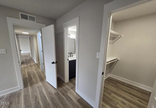 500 Umstead Drive 306, Chapel Hill, NC 27516