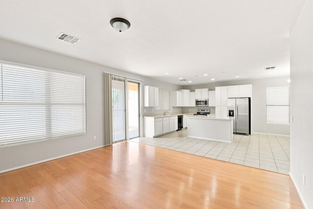 1310 E CECIL Court, Casa Grande, AZ 85122 — photo 3