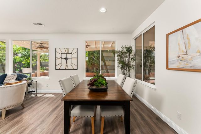 116 Wolf River Ct, Roseville, CA 95661