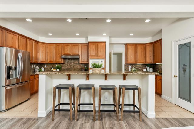 116 Wolf River Ct, Roseville, CA 95661
