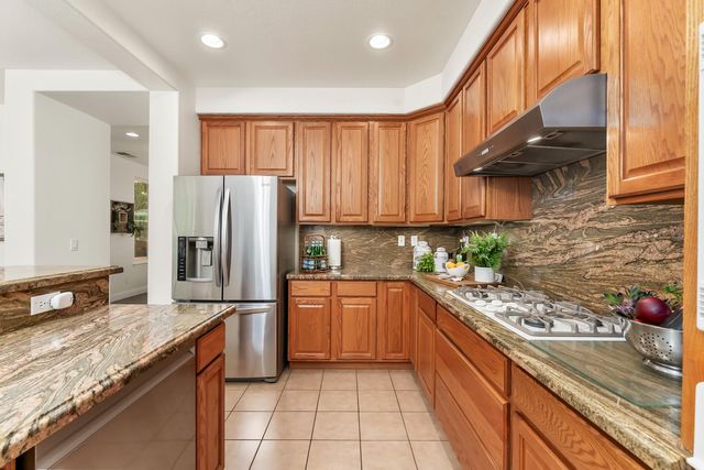 116 Wolf River Ct, Roseville, CA 95661