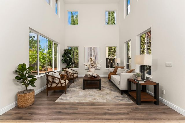 116 Wolf River Ct, Roseville, CA 95661
