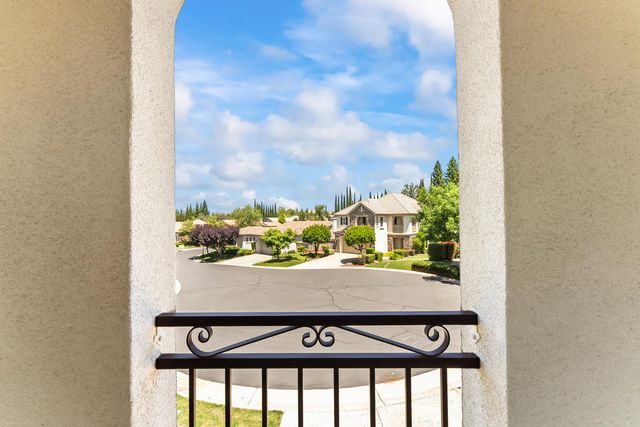116 Wolf River Ct, Roseville, CA 95661