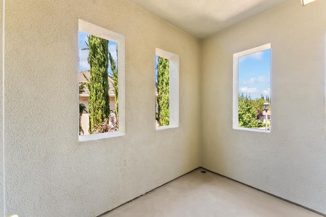 116 Wolf River Ct, Roseville, CA 95661