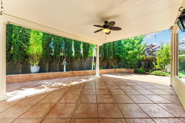 116 Wolf River Ct, Roseville, CA 95661