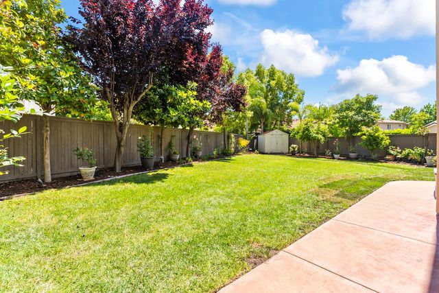 116 Wolf River Ct, Roseville, CA 95661