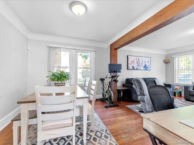 349 Clinton Street, Wyandotte, MI 48192