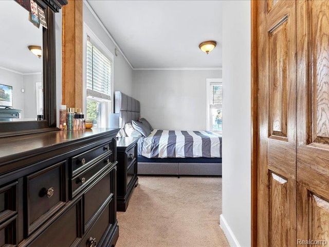 349 Clinton Street, Wyandotte, MI 48192