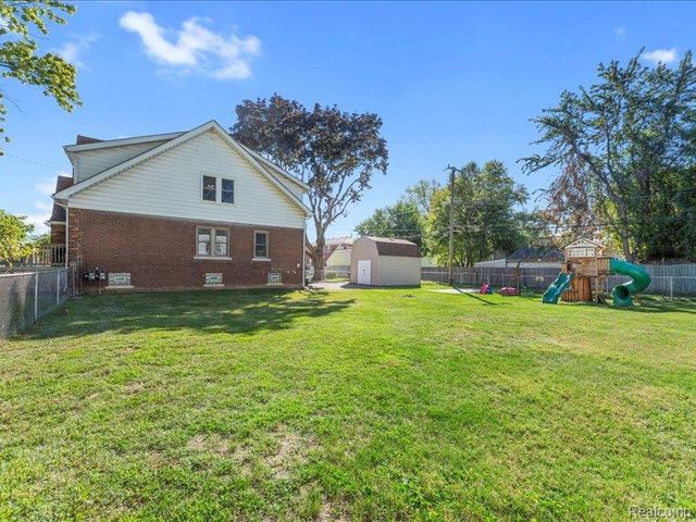 349 Clinton Street, Wyandotte, MI 48192