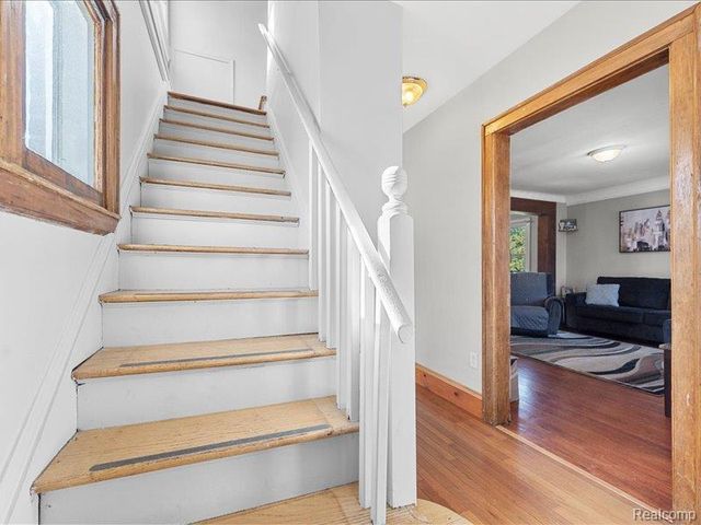 349 Clinton Street, Wyandotte, MI 48192