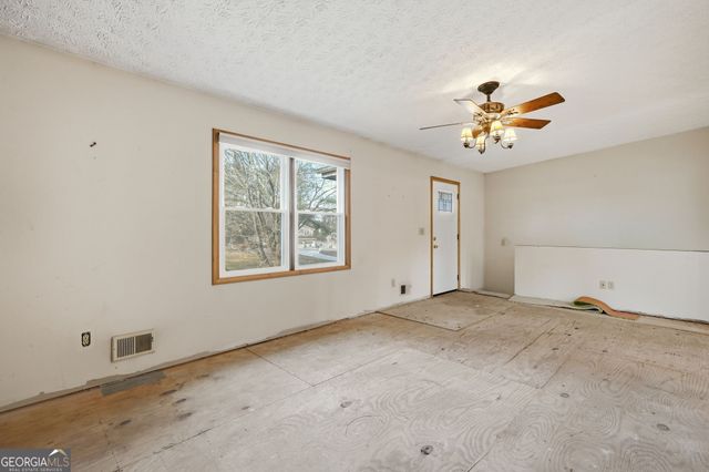 1597 Sprayberry Drive, Marietta, GA 30066