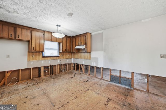 1597 Sprayberry Drive, Marietta, GA 30066