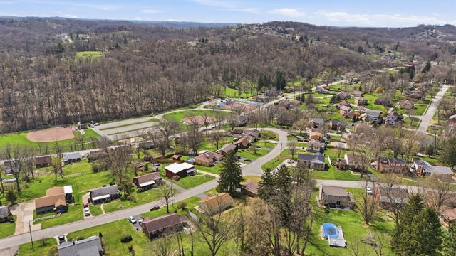 1219 Cocker DRIVE, Bethel Park, PA 15102