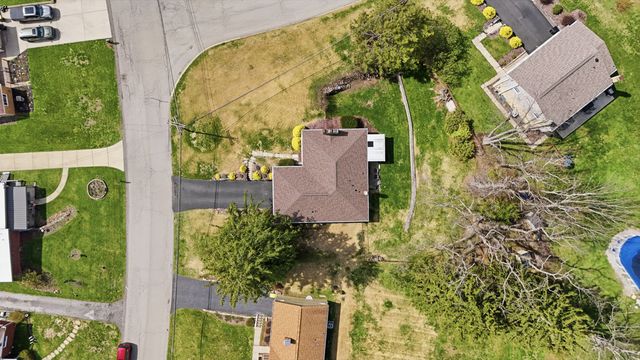1219 Cocker DRIVE, Bethel Park, PA 15102