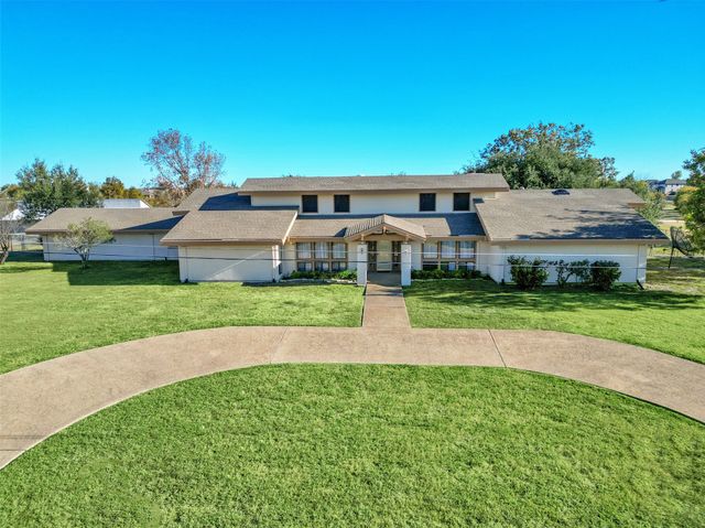 16753 Rolling Hills Lane, Forney, TX 75126