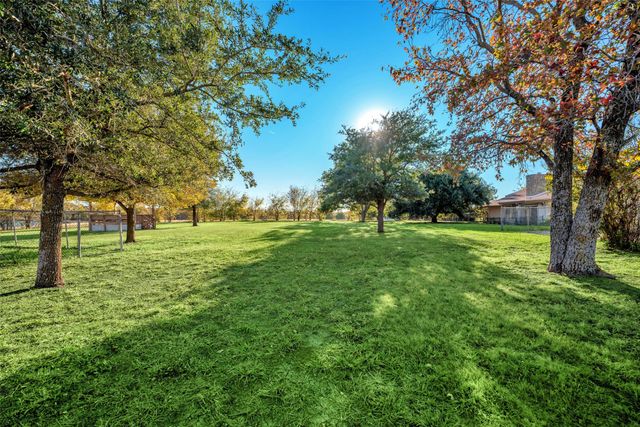 16753 Rolling Hills Lane, Forney, TX 75126