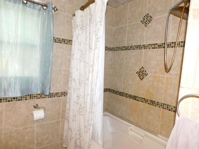 304 W Edgar Bergen Boulevard, Decatur, MI 49045