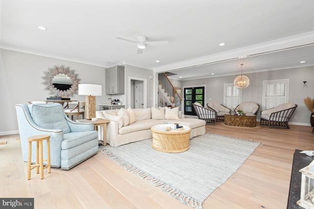 2021 THOMAS BISHOP LN, Virginia Beach, VA 23454