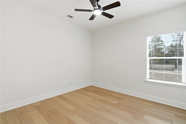 110 Purser Drive, Jesup, GA 31545