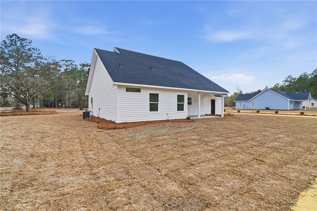 110 Purser Drive, Jesup, GA 31545