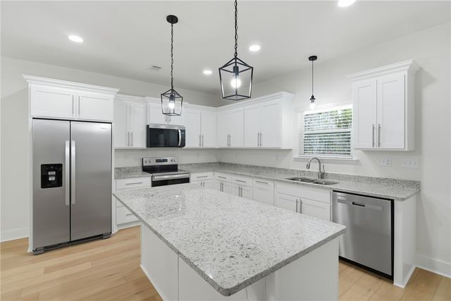 110 Purser Drive, Jesup, GA 31545